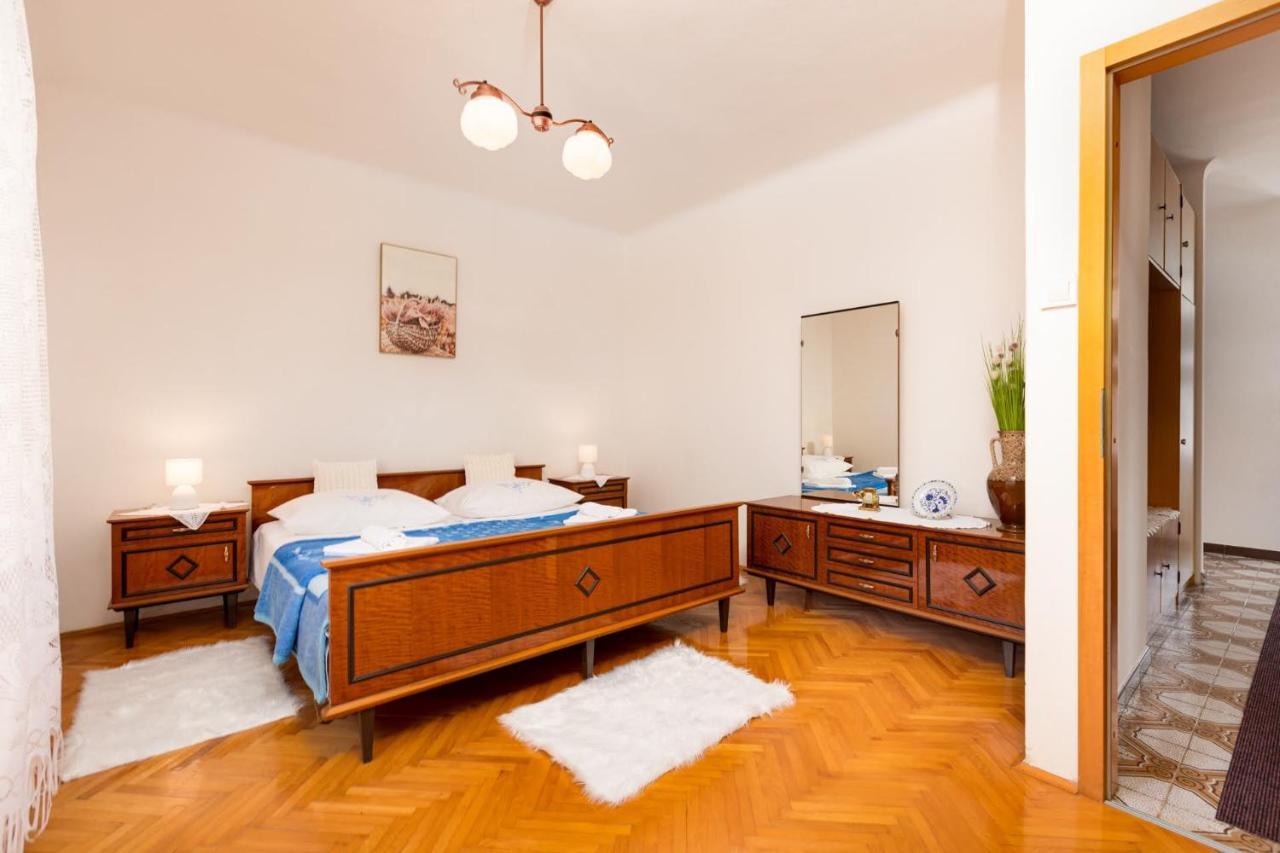 Apartman Tena Punat Zewnętrze zdjęcie